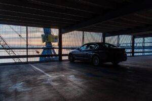 産後ジムの駐車場はどこにあるの？